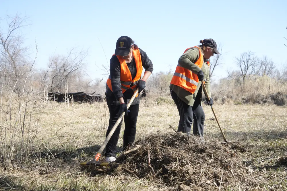 «7 OZEN»: в Жетісу очищены берега реки Коксу (8)