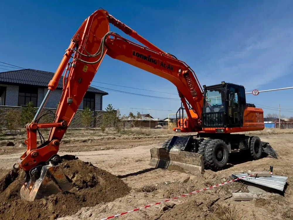 В Конаеве началась реконструкция улицы М. Ауэзова (3)