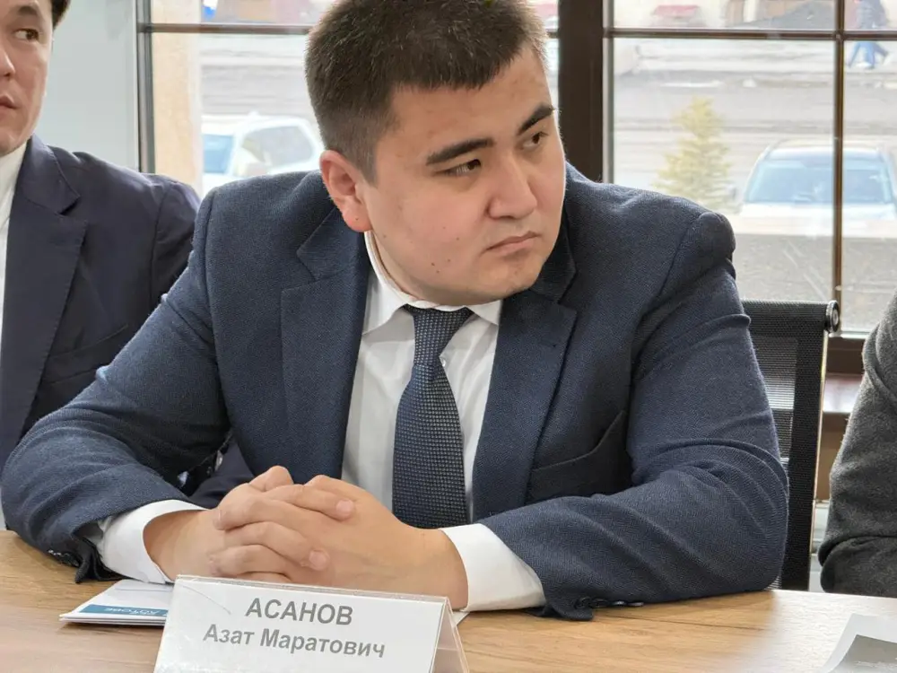 В Актобе определены новые шаги по продвижению молодежного бизнеса (4)