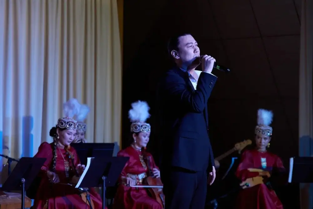 В «Қазақконцерт» состоялся сольный концерт ансамбля «Astana sazy» (2)