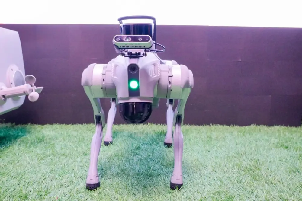 Кибергигиена, полицейский дрон и цифровая грамотность: юрта «Закон и порядок» заработала на Наурыз в Астане (3)