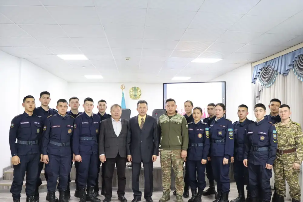 «Ынтымақ күні»: В МЧС отметили День единства и солидарности (10)