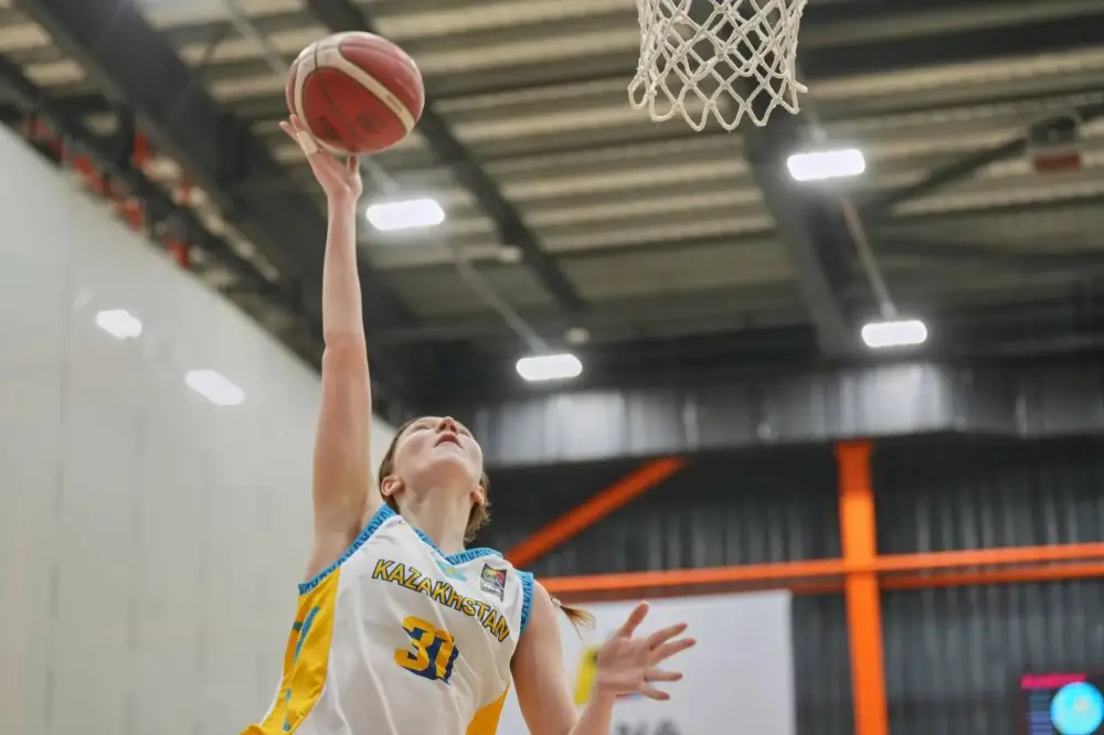 Женская сборная Казахстана U18 по баскетболу завоевала путёвку на Кубок Азии (3)