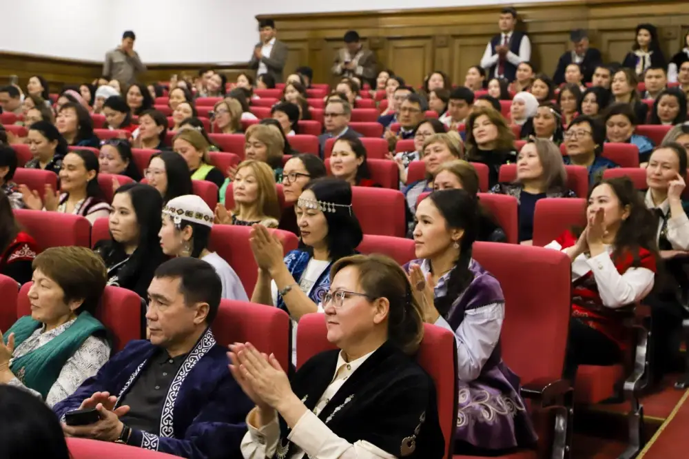 В Министерстве финансов встретили Наурыз – праздник весны и обновления (5)