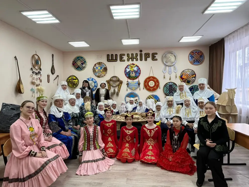 В школе района Алтай открыт кабинет национальных традиций (3)