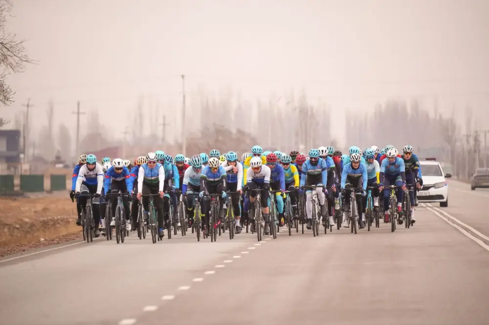 Столичный велосипедист стал чемпионом соревнований в Кыргызстане (3)