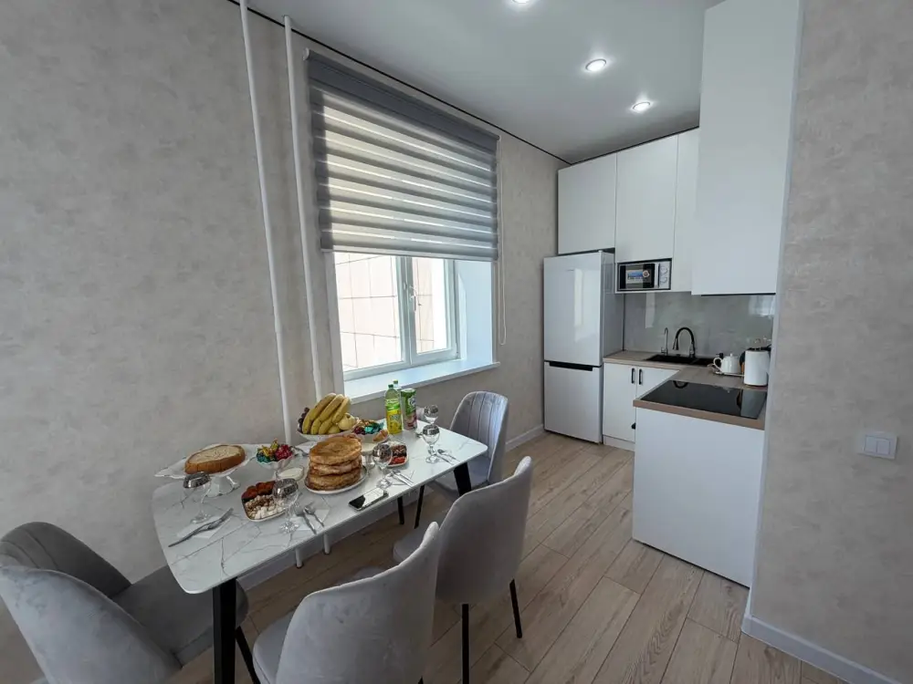 Тепло и забота: семье сотрудника МЧС вручили ключи от квартиры (5)