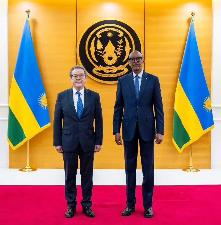 Посол Казахстана в Руанде вручил верительные грамоты Президенту Руанды (9)