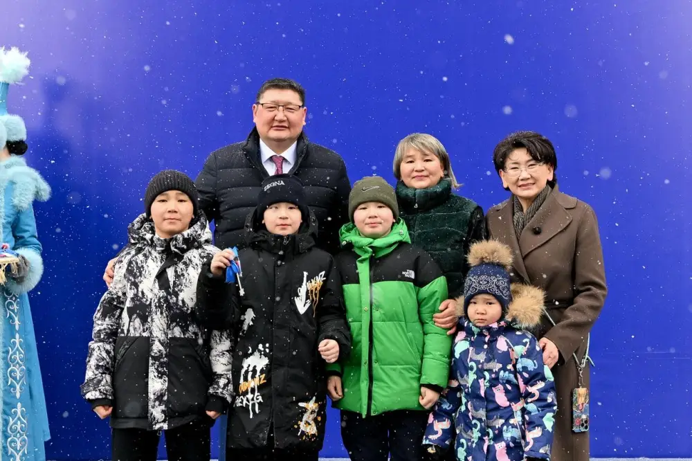 50 семей в Семее получили новые квартиры (10)