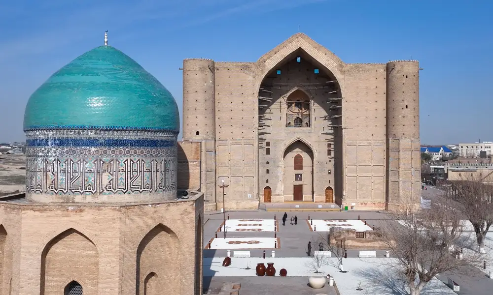 Глава государства: «В ближайшее время я подпишу Указ о включении ордена Ходжи Ахмеда Яссауи в перечень государственных наград» (3)