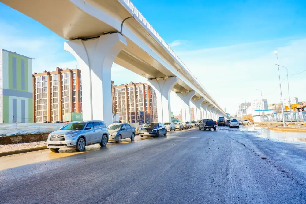 В столице продолжаются масштабные работы по саночистке после зимы (7)