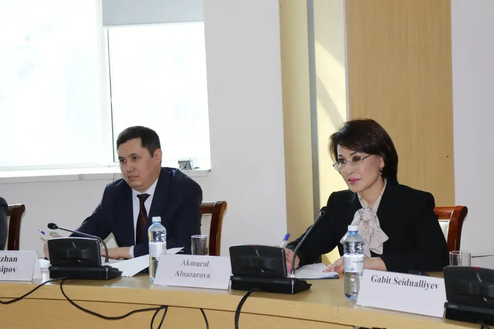 МИССИЯ ВОЗ ПРОВЕЛА ОЦЕНКУ СИСТЕМЫ ОБРАЩЕНИЯ ЛЕКАРСТВ И МЕДИЗДЕЛИЙ В КАЗАХСТАНЕ (5)