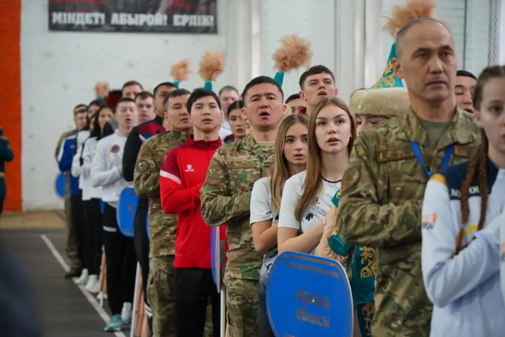 В Усть-Каменогорске стартовали зимние чемпионаты МЧС Казахстана по пожарно-спасательному спорту (6)