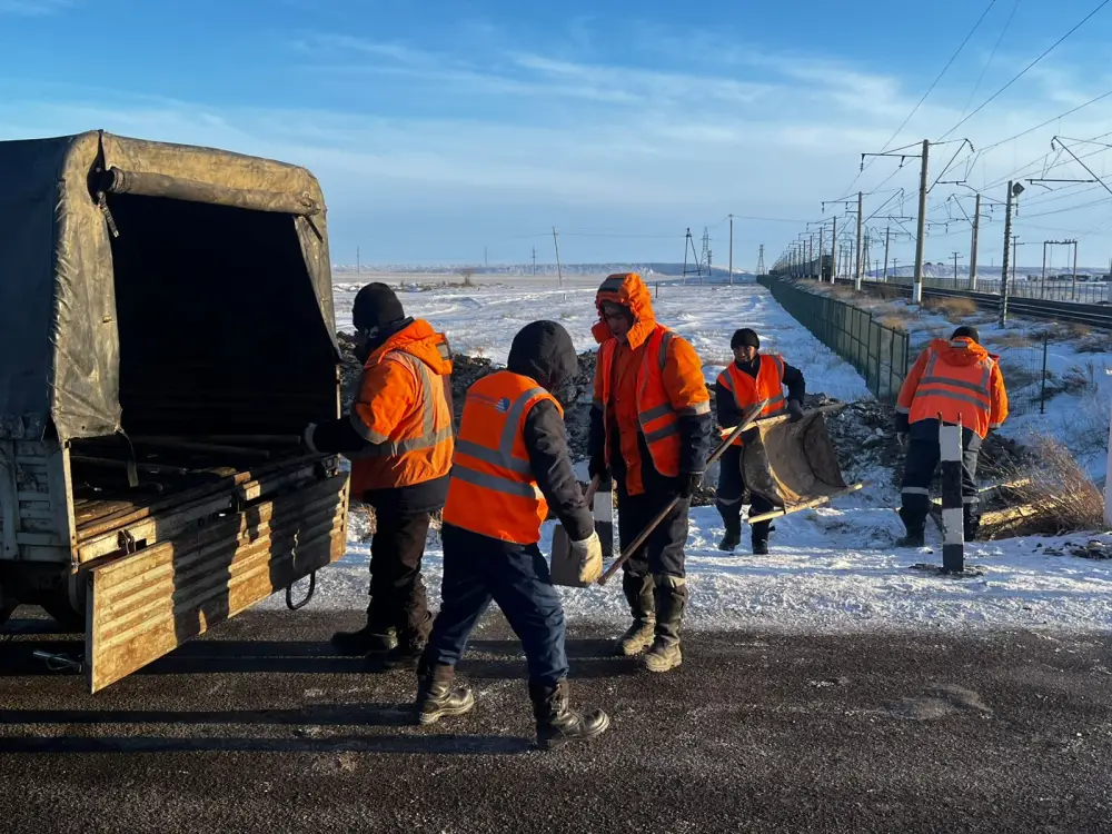 В Министерстве транспорта обсудили подготовку железнодорожной инфраструктуры к паводковому периоду (5)