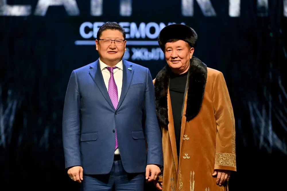 В области Абай чествовали актеров в честь Международного дня театра (10)