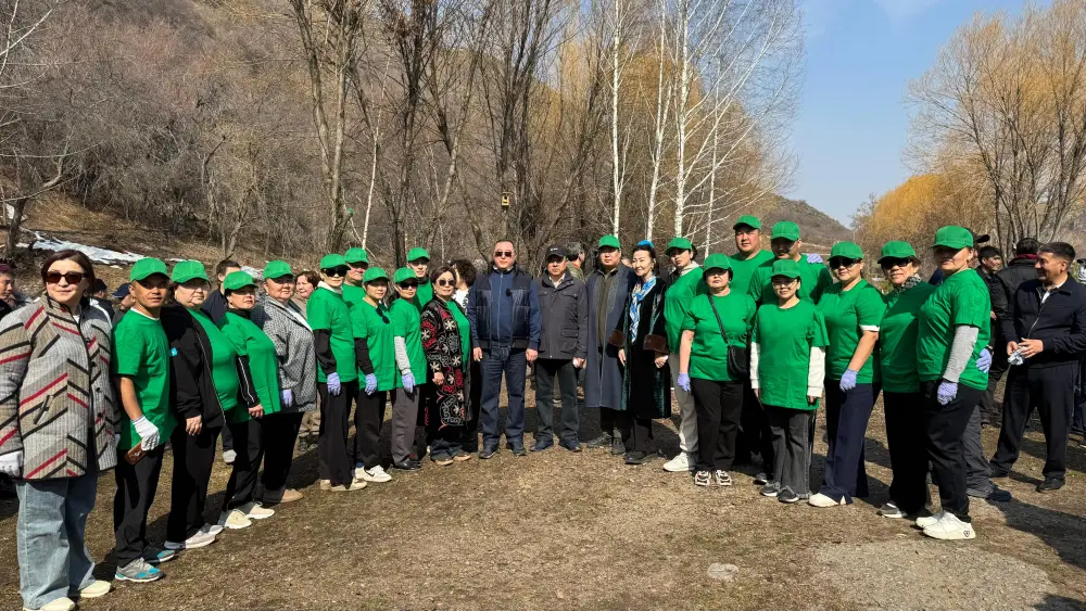 В Алматинской области 1500 человек приняли участие в акции «Мөлдір бұлақ» (6)