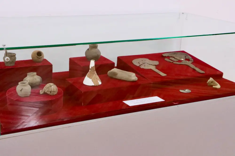 В Национальном центральном музее прошла выставка «Өткеннің өнегесі – бүгіннің белесі» (7)