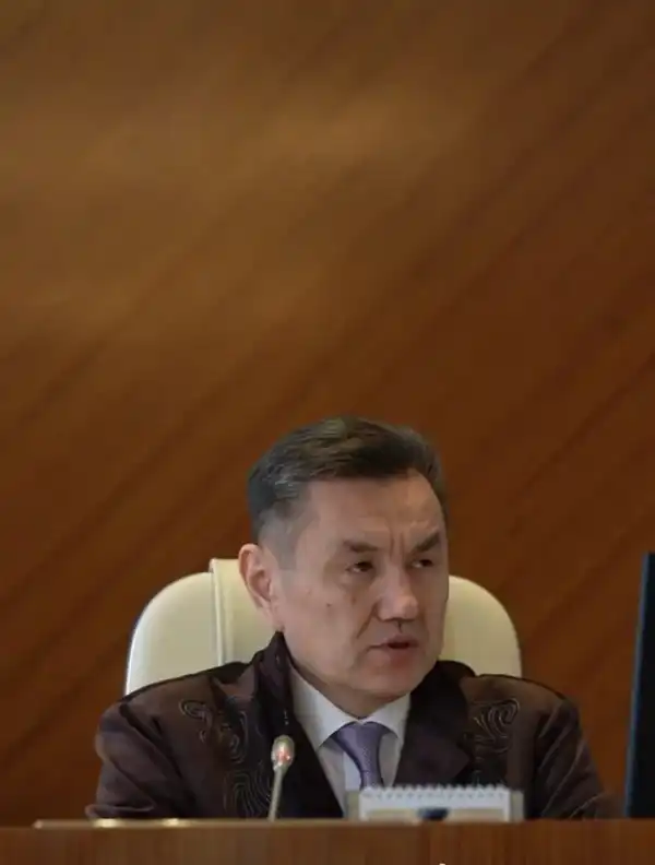 В акимате ВКО обсудили ход подготовки к весенним паводкам (2)