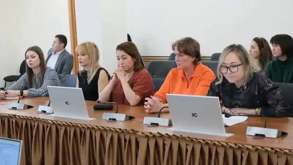 В Минтруда прошла рабочая встреча с НПО по вопросам специальных социальных услуг в Астане (2)