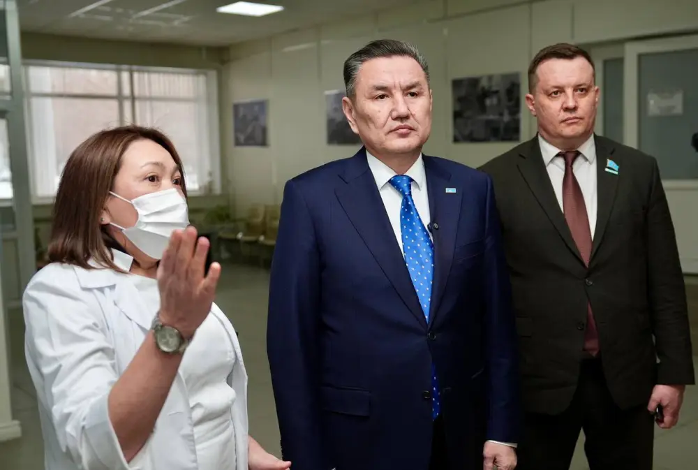 В Усть-Каменогорске обновили после капитального ремонта специализированный медицинский центр (3)