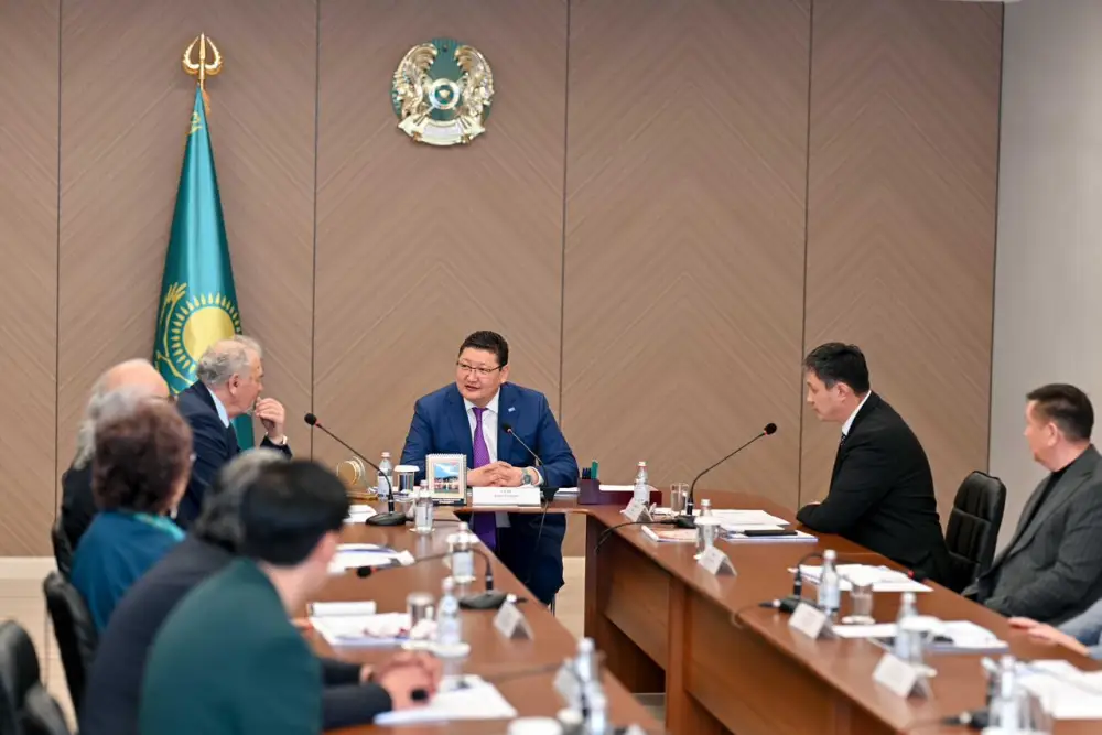 В области Абай создан Высший художественный совет по развитию театрального искусства (6)