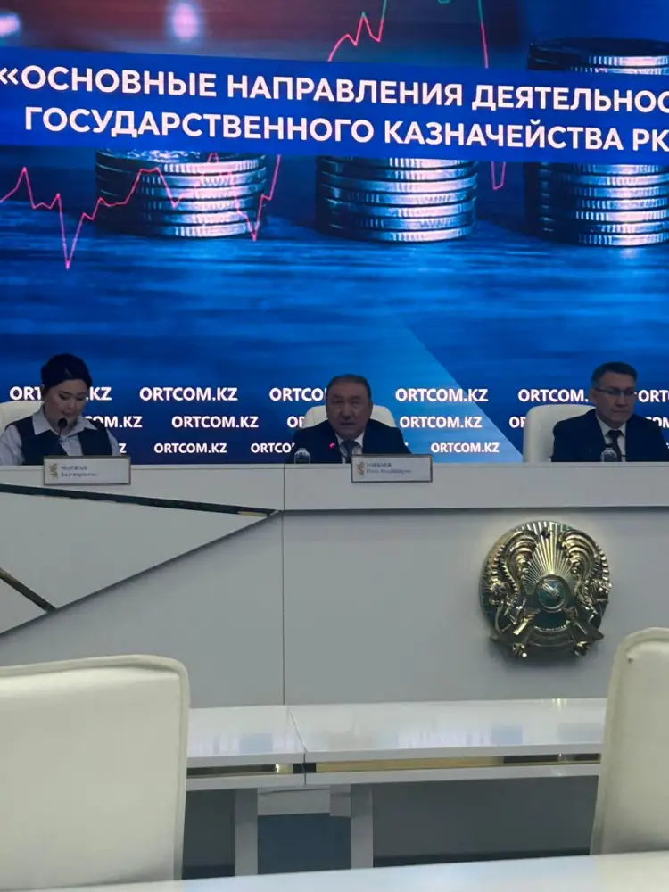 Председатель Рахат Токбаев выступил на брифинге на площадке СЦК (2)