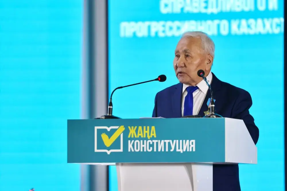 Общественность области Абай высказалась в поддержку Новой Конституции (10)