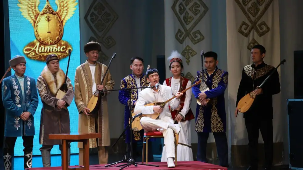 В ВКО состоялся республиканский командный айтыс «Алтайым – алтын бесігім» (3)