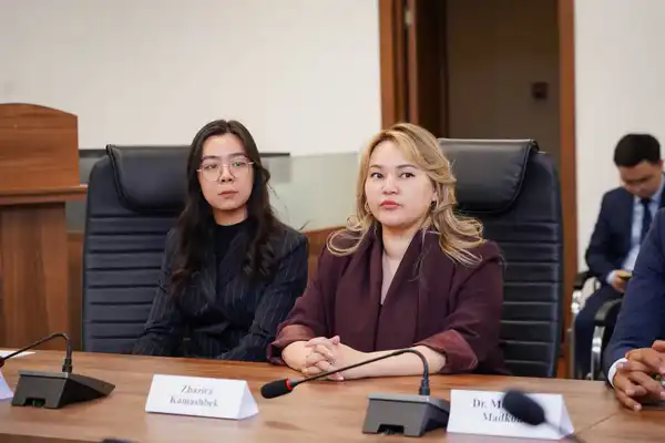 Международный опыт Huawei будет интегрирован в развитие AI-Sana (7)