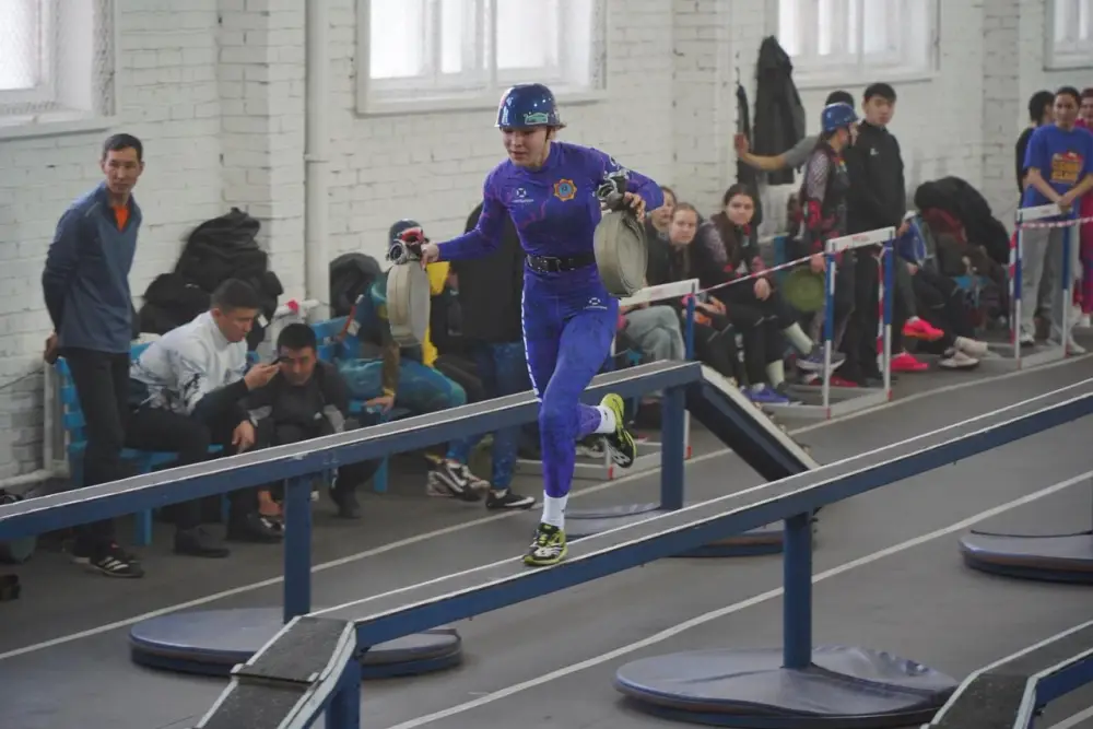 Подведены итоги третьего этапа зимних чемпионатов МЧС Республики Казахстан по пожарно-спасательному спорту (7)