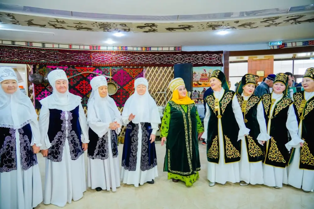 Көрісу күні отметили в столичном Доме дружбе (4)