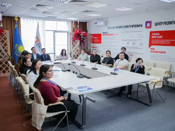 На базе Центра развития трудовых ресурсов стартовала IT-программа «DIGITAL NAURYZ» (7)