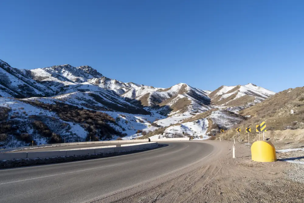 Бейбит Исабаев: Доля местных дорог в хорошем и удовлетворительном состоянии составила 95% (8)
