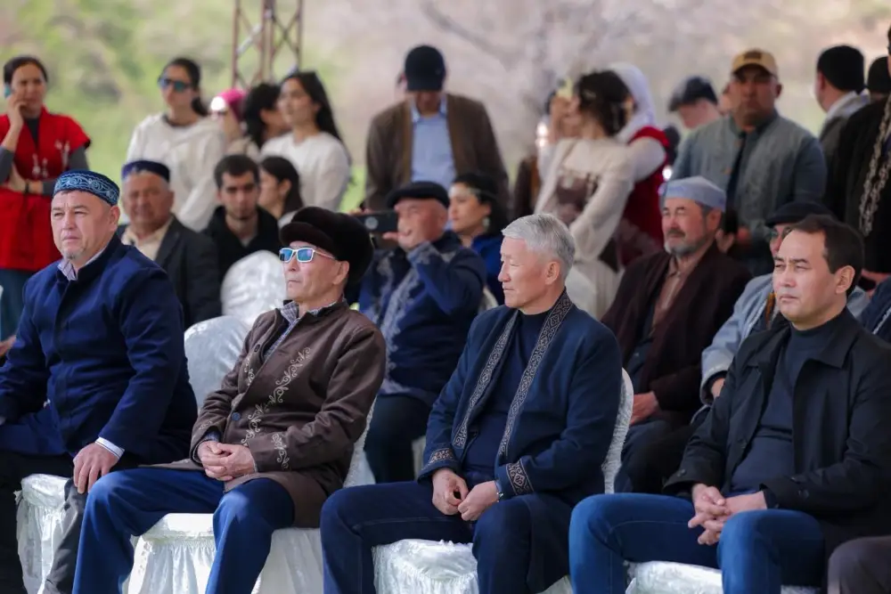 В Шымкенте состоялась экологическая акция «Мөлдір бұлақ» (8)