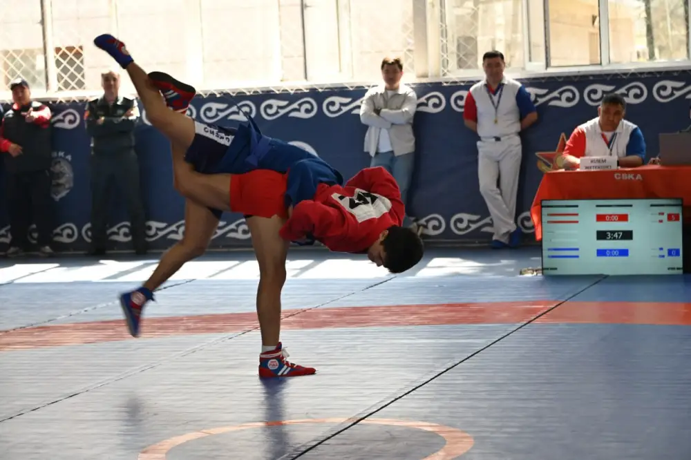 Команды Министерства обороны завоевали «золото» и «бронзу» на чемпионате по самбо (4)