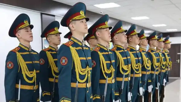 В Национальной гвардии форму и технику украсили национальным орнаментом (3)