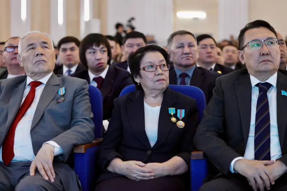 Общественность области Абай высказалась в поддержку Новой Конституции (9)