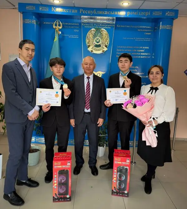 Ракетная платформа и бионический робот: карагандинцы взяли золото на национальном конкурсе (4)