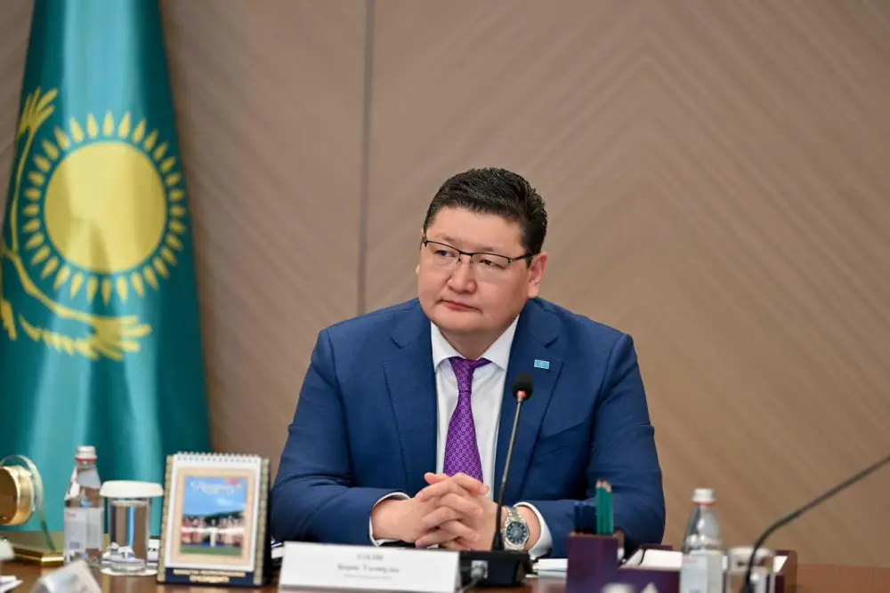 В области Абай создан Высший художественный совет по развитию театрального искусства (8)