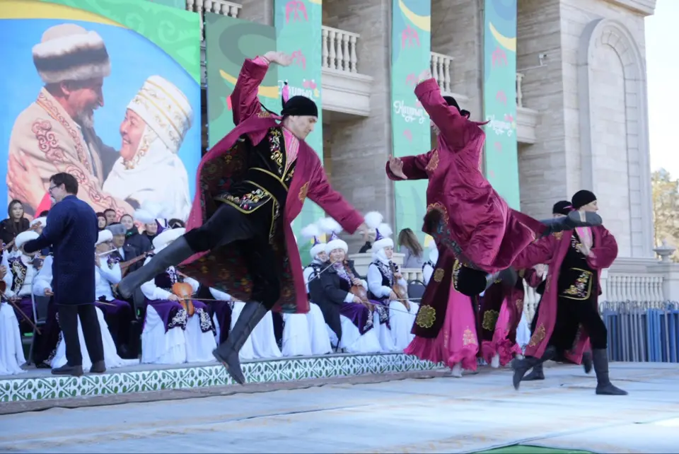 В Жетісу отметили праздник «Көрісу күні – Амал мерекесі» (6)