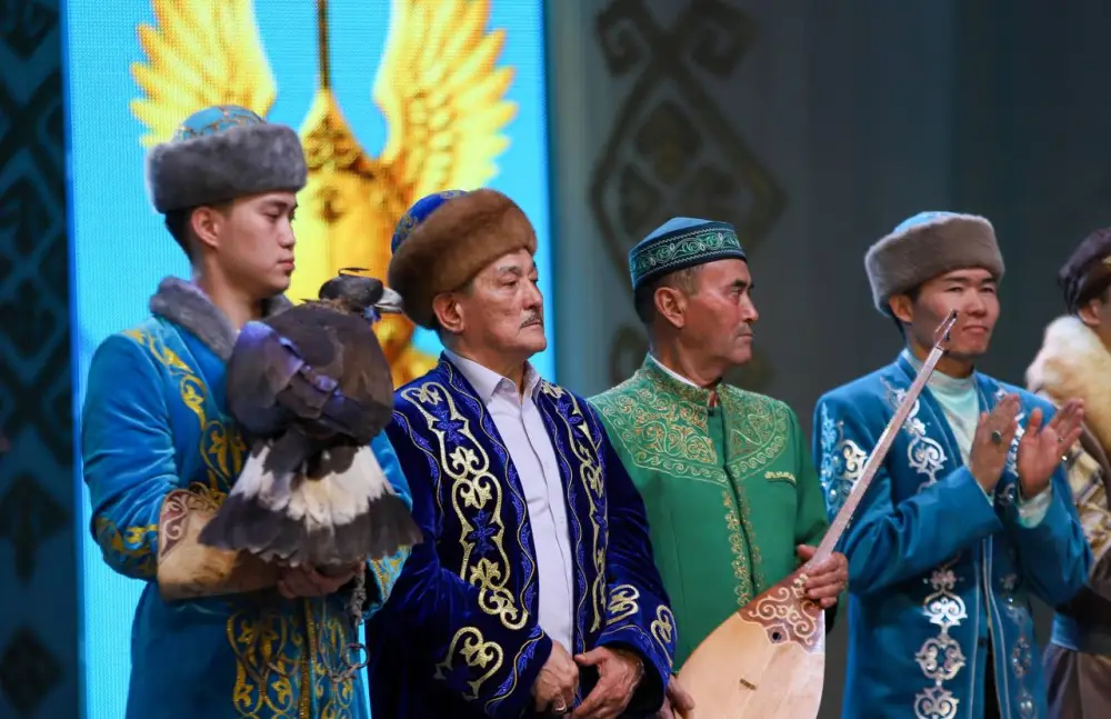 В ВКО состоялся республиканский командный айтыс «Алтайым – алтын бесігім» (2)