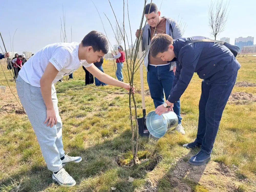 Молодежь Казахстана приняла активное участие в «Тазару күні» (4)