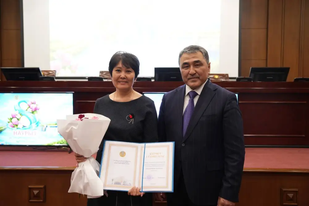 В честь Международного женского дня работницы водной отрасли удостоены государственных и ведомственных наград (9)