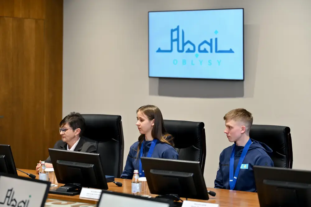 В области Абай чествовали чемпионов мира (2)