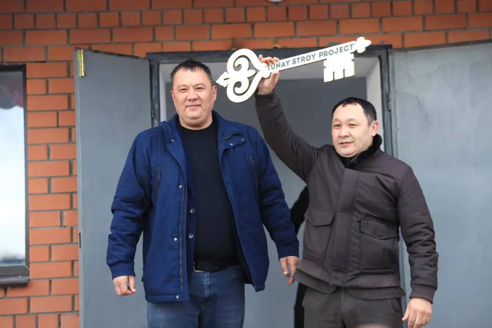 В Шалкаре открылся ФОК с первым в истории района плавательным бассейном (4)