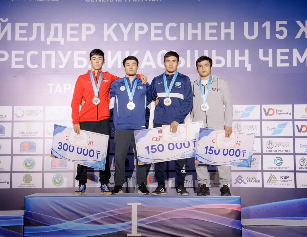 Столичные борцы завоевали несколько медалей на чемпионате страны (3)