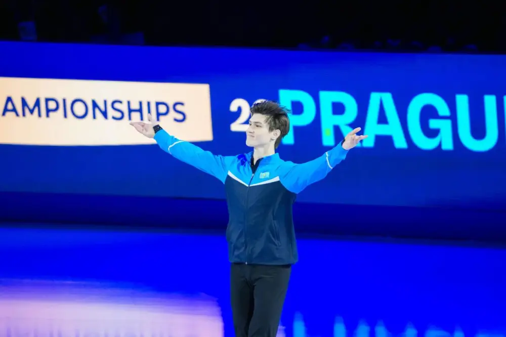 Диас Джиренбаев дебютировал на чемпионате мира (3)