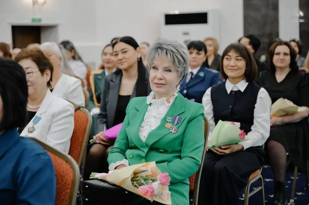 ? СҚО әйелдері марапатқа ие болды (7)