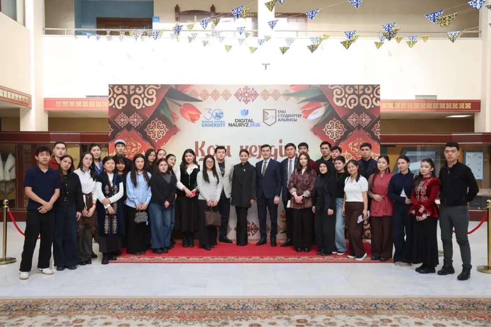 Jas Power Talks: Вопросы гражданско-патриотического воспитания молодежи обсудили на встрече (4)