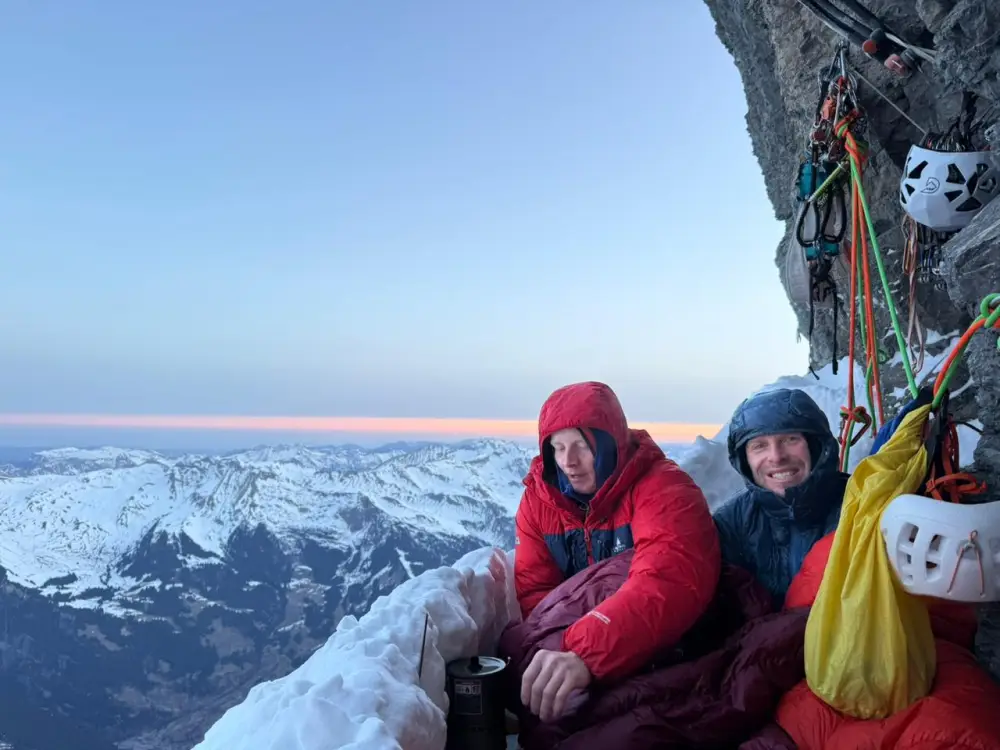 Впервые в истории: казахстанские альпинисты прошли «Стену смерти» — северную стену Эйгера в Альпах (2)